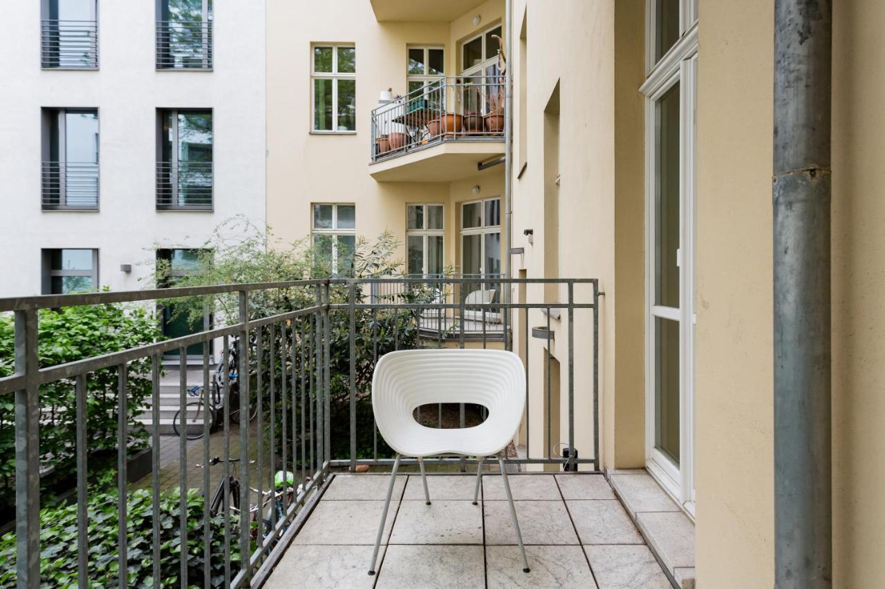 Luxury 2 Bedroom Apartment In The Heart Of Mitte, Berlijn Buitenkant foto